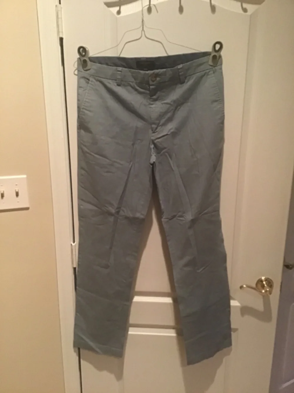 Banana Republic Aiden Chino 35x34 blue and white stripes